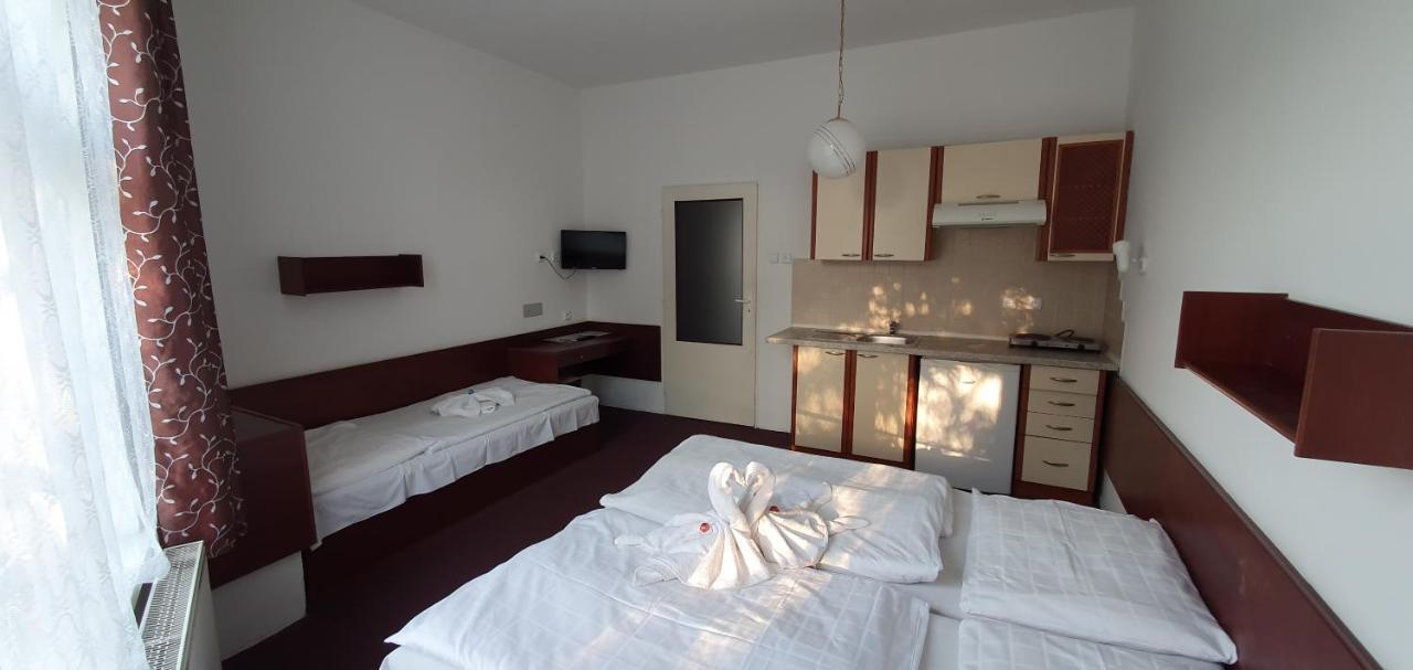 Hotel Jerabek Prague Extérieur photo